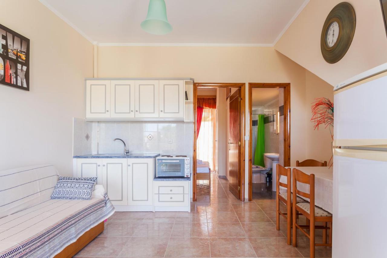 Christine Seaside Apartments In Chania Stalós Dış mekan fotoğraf