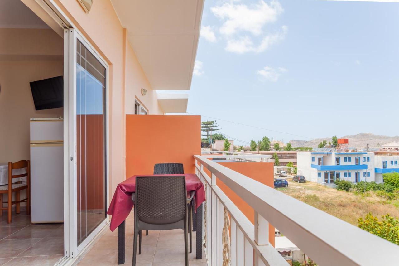 Christine Seaside Apartments In Chania Stalós Dış mekan fotoğraf