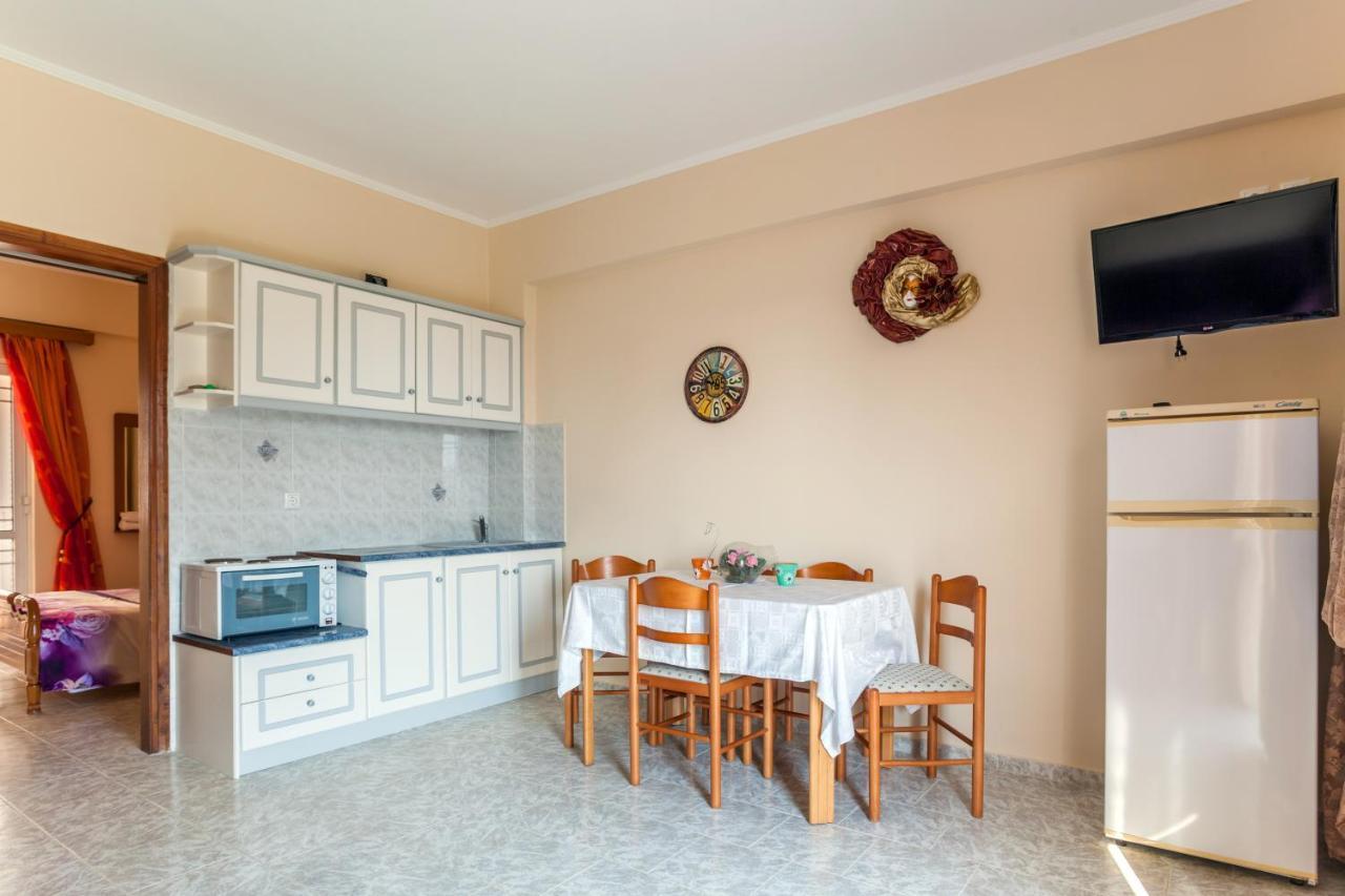Christine Seaside Apartments In Chania Stalós Dış mekan fotoğraf