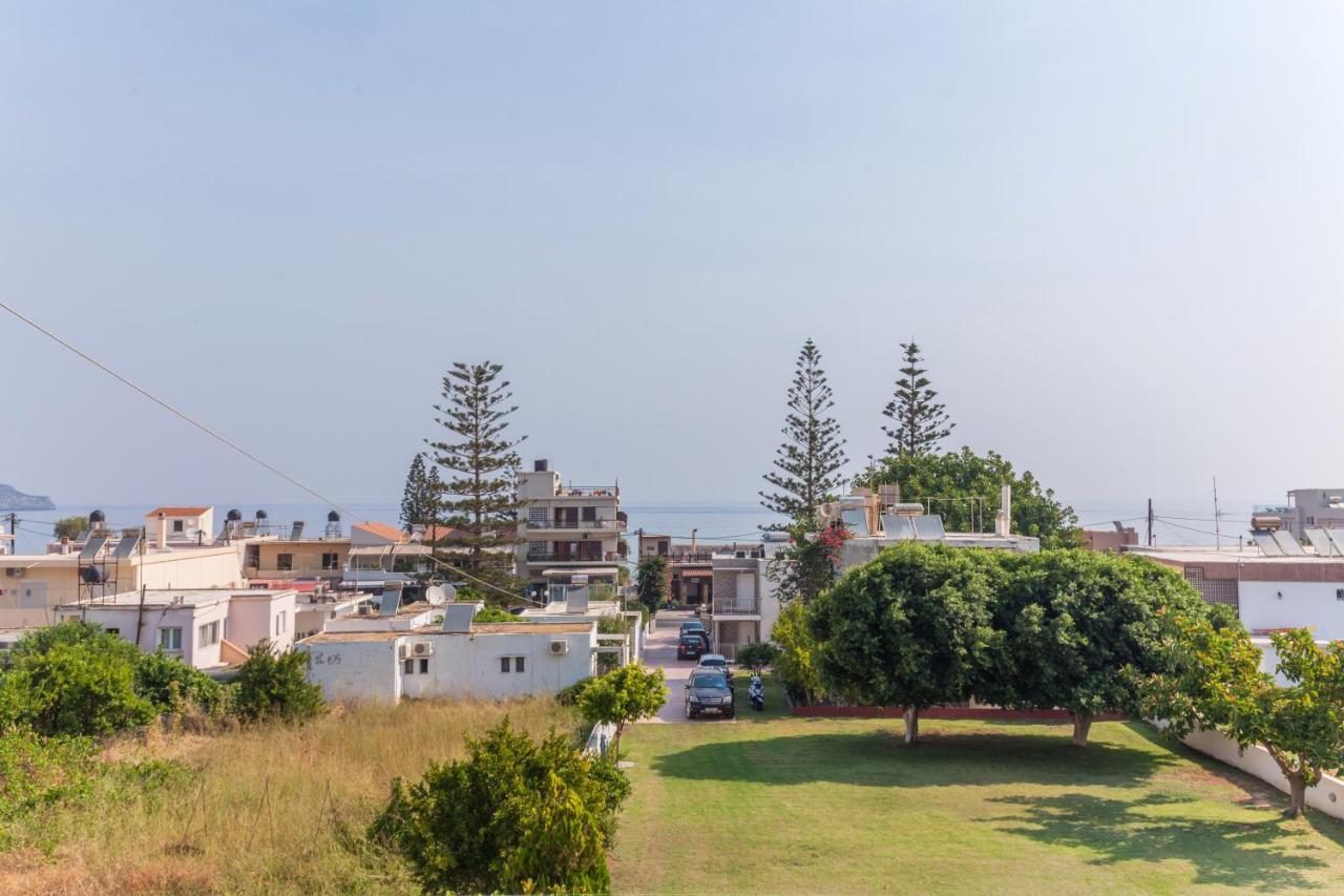 Christine Seaside Apartments In Chania Stalós Dış mekan fotoğraf