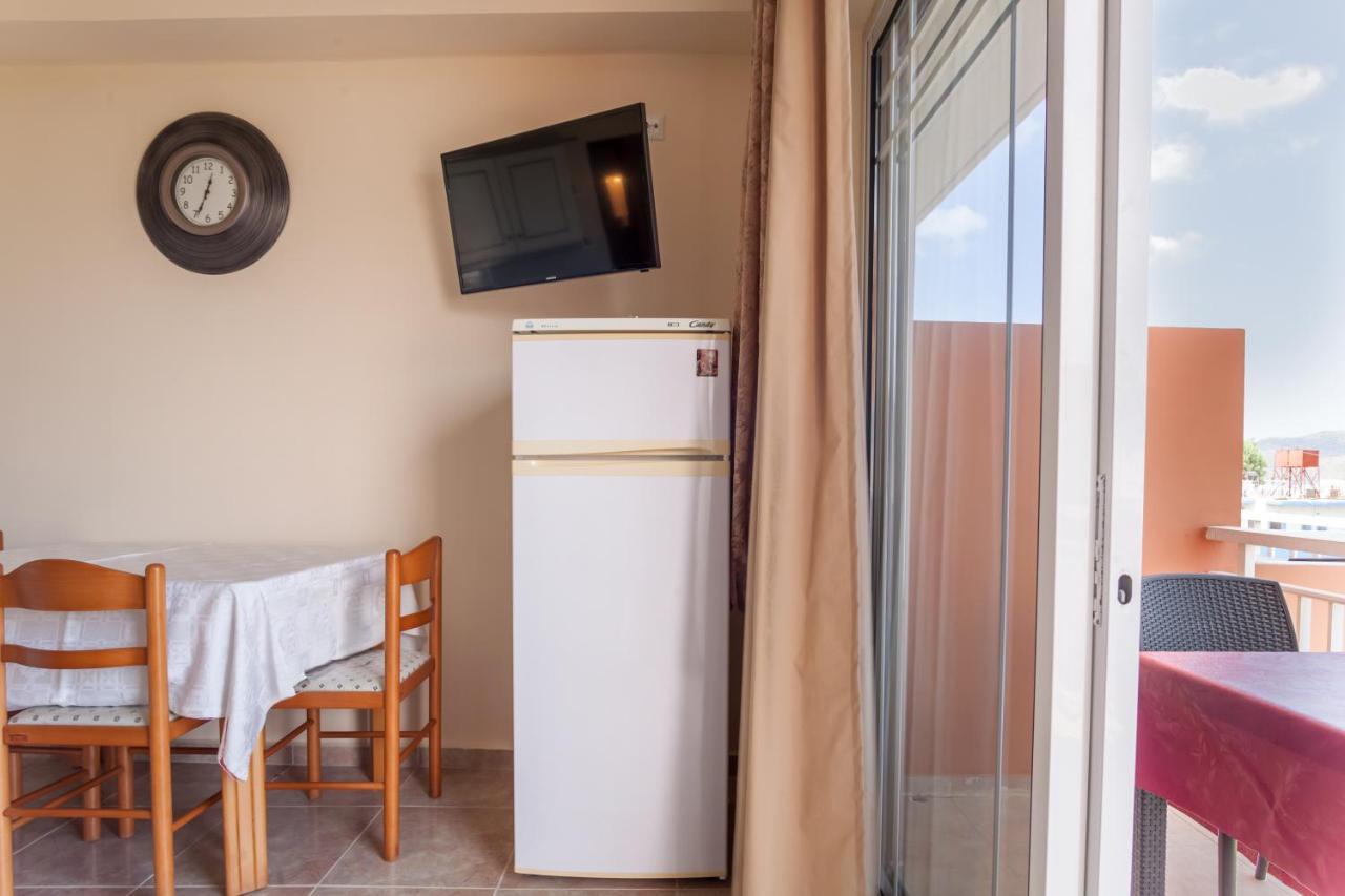 Christine Seaside Apartments In Chania Stalós Dış mekan fotoğraf