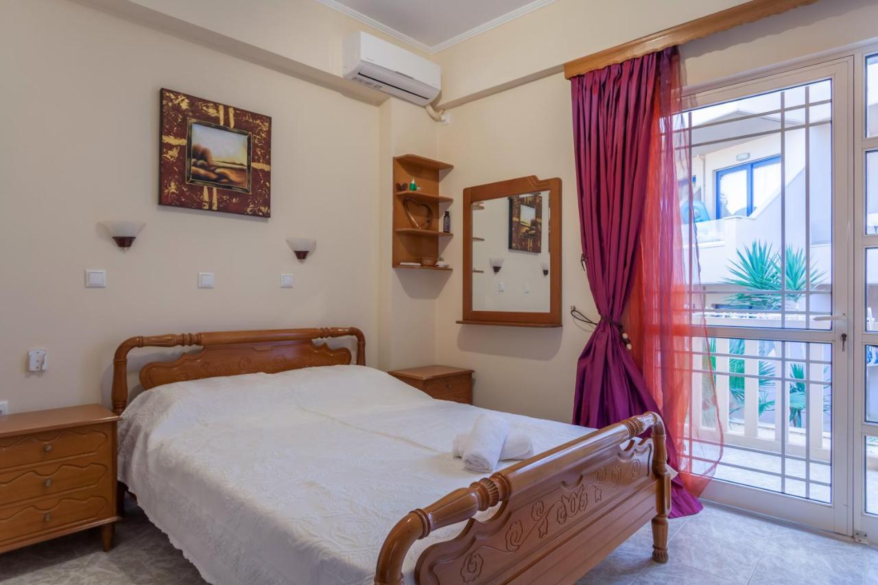 Christine Seaside Apartments In Chania Stalós Dış mekan fotoğraf