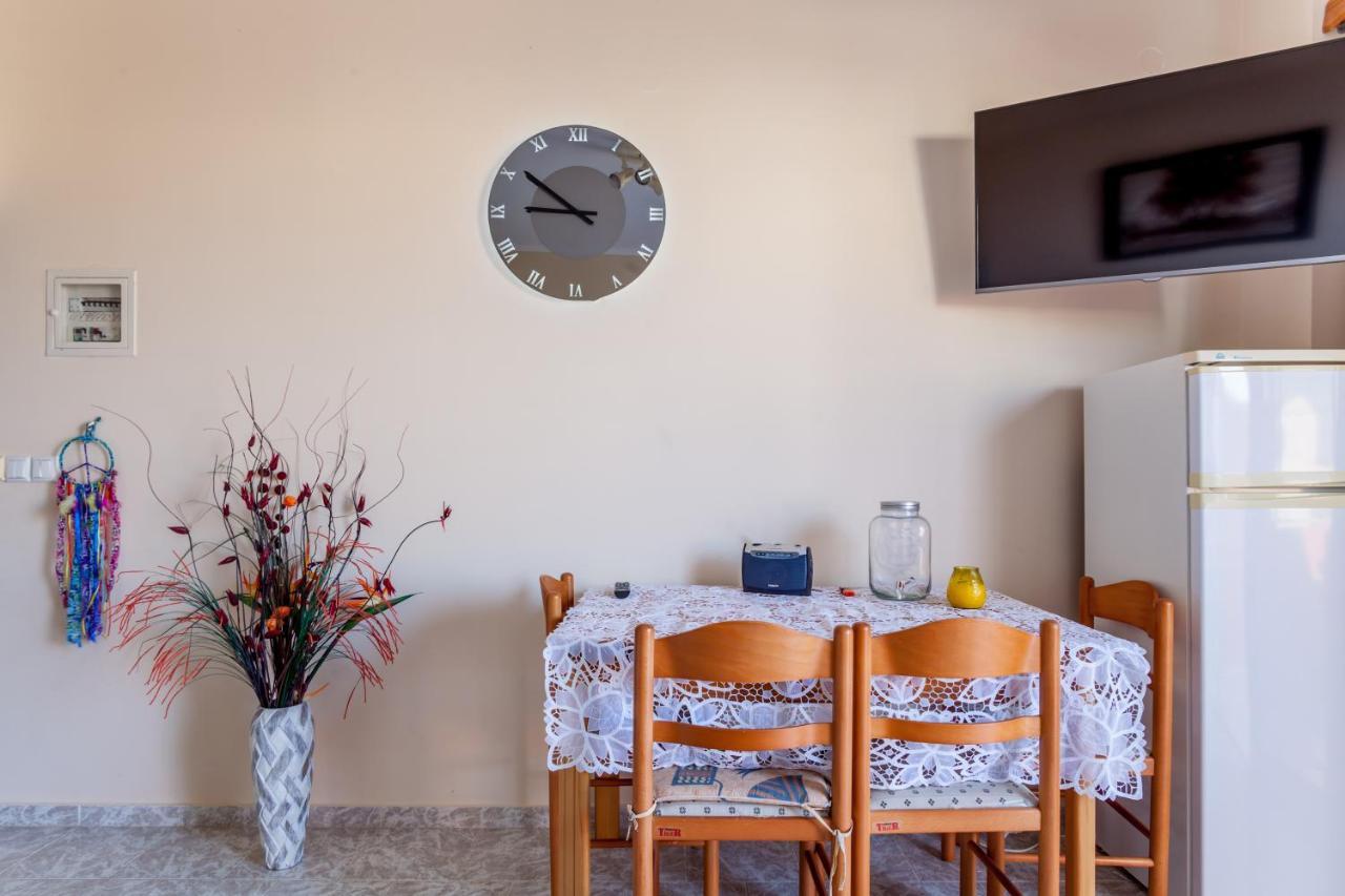 Christine Seaside Apartments In Chania Stalós Dış mekan fotoğraf